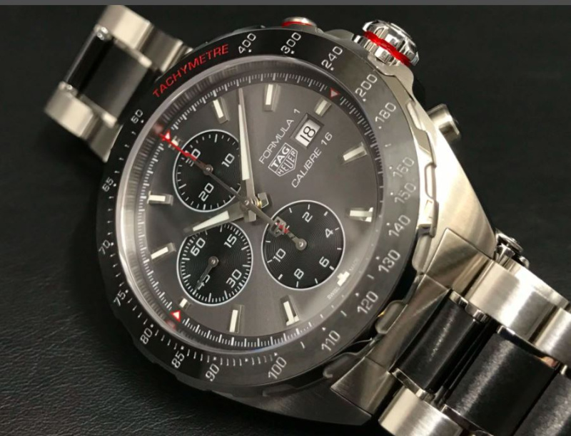 Браслет Tag Heuer BA0970, из сатинированной и полированной стали и черной керамики